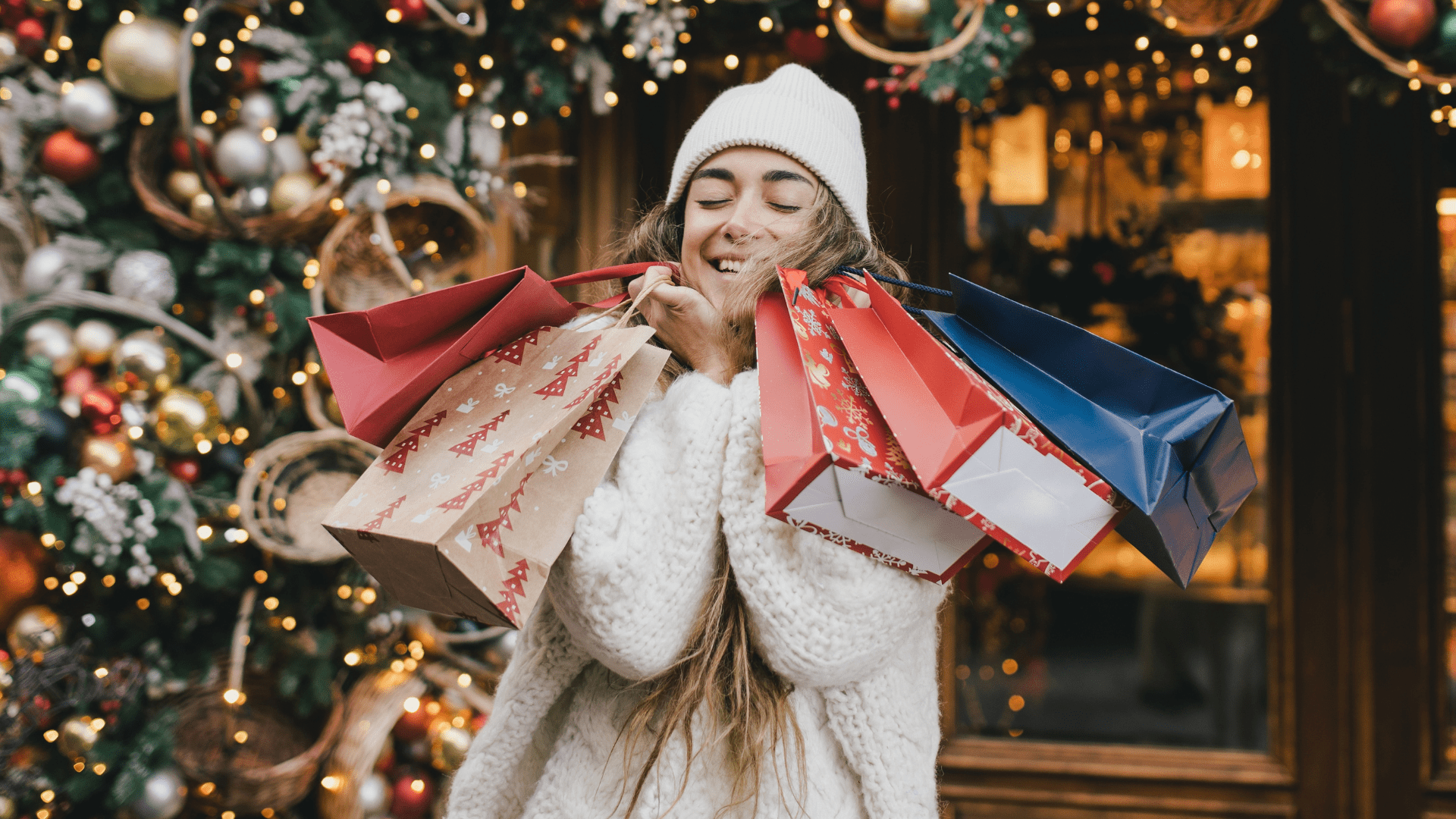 The 8 Shopping Habits Everyone Has During December 1 The 8 Shopping Habits Everyone Has During December