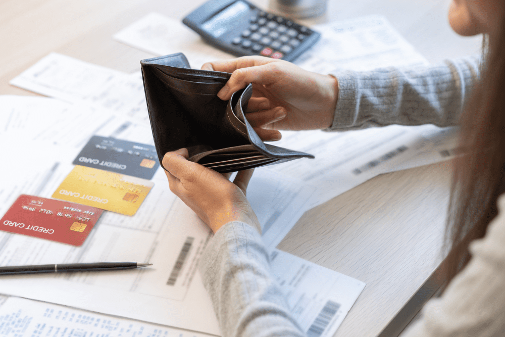 The 8 Shopping Habits Everyone Has During December 6 Image Credit Shutterstock 2025 11 27T225627.488