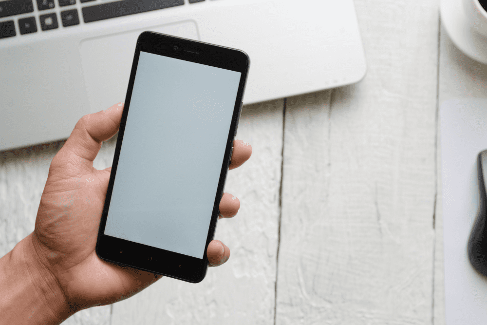 Make Your Phone Boring with Grayscale