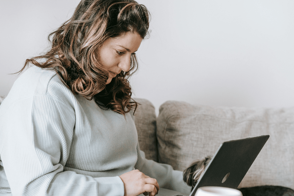 E-commerce Store Owner (Niche-Based)