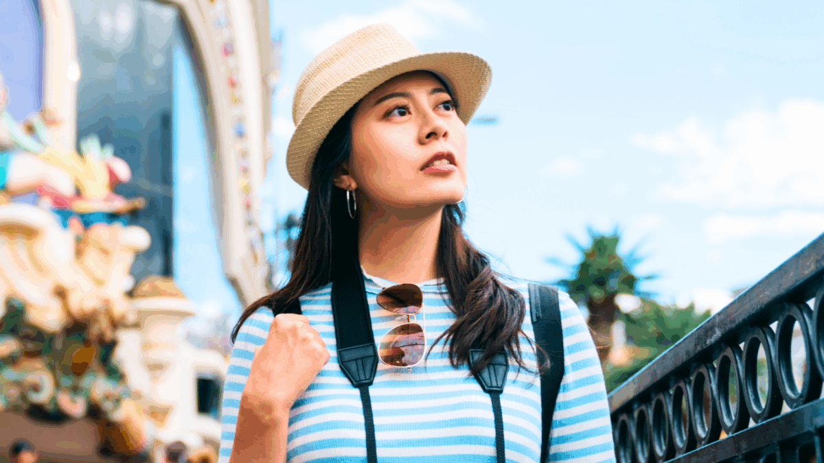 The 10 Countries That Ban Certain Tourist Behaviors 1 The 10 Countries That Ban Certain Tourist Behaviors