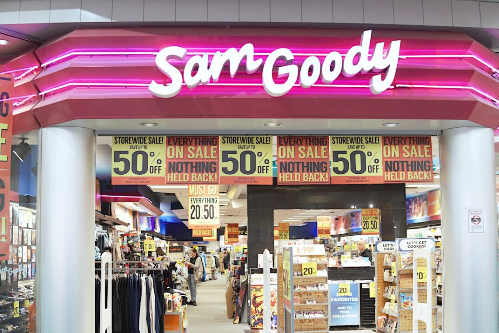 Image Credit T L Photo GAGE VOTA