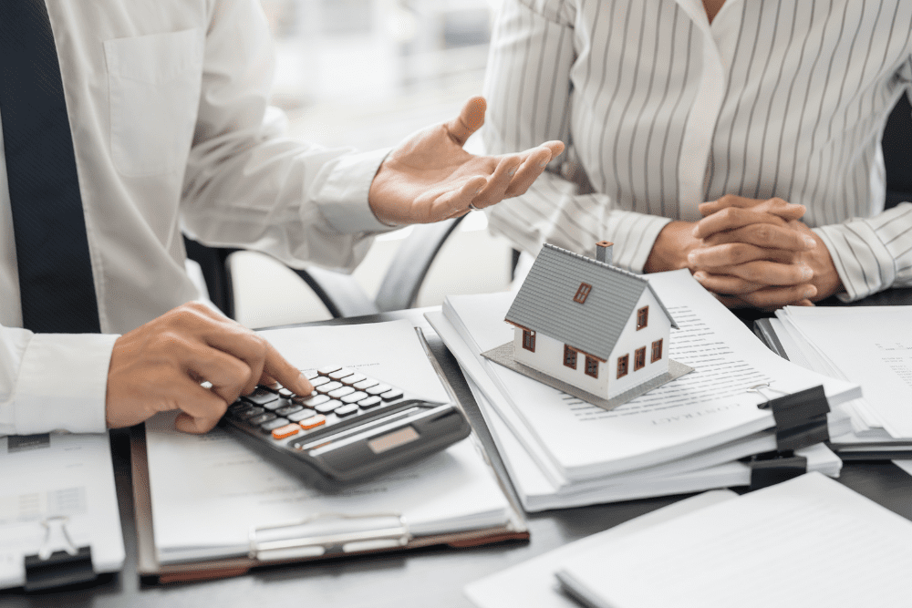 Image Credit charliepix