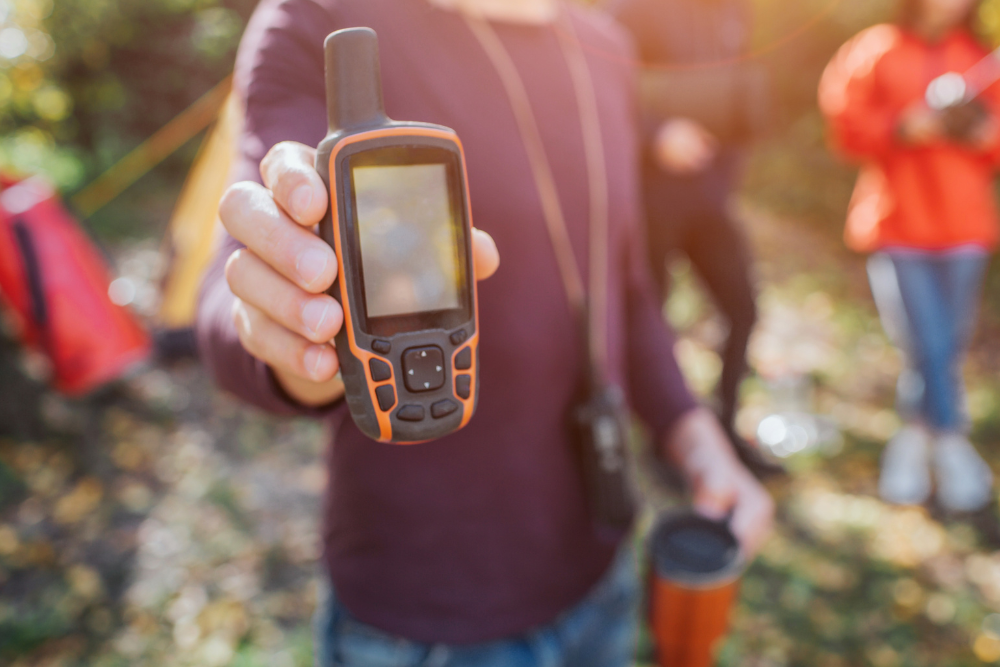 Its Illegal for Foreigners to Bring Satellite Phones into India