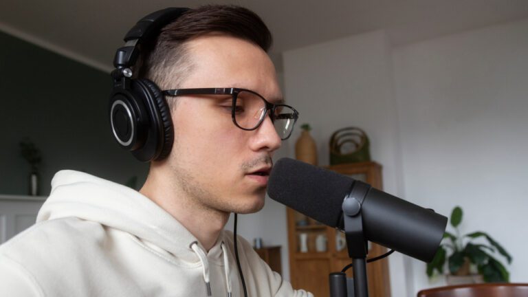 The 10 Online Skills You Can Learn in a Weekend That Boost Your Income