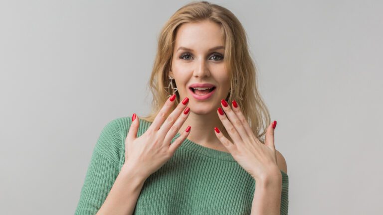The 12 Foods For Incredibly Strong and Healthy Nails
