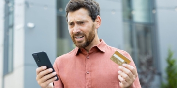 The 7 Household Habits That Are Wasting Your Money