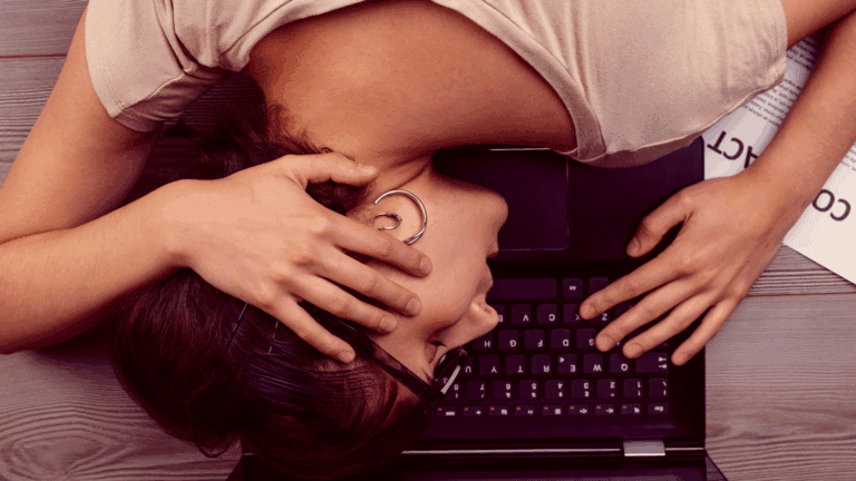 The 10 Habits That Quietly Drain Your Energy