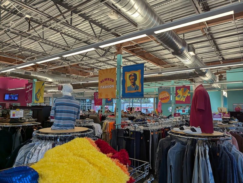 A donation spot that locals trust with good items