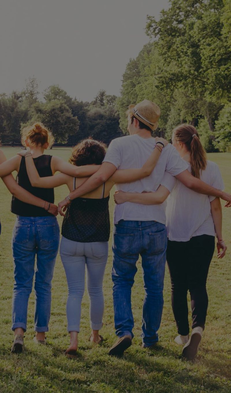 The Couple's Friend Group Chat The Couple's Friend Group Chat
