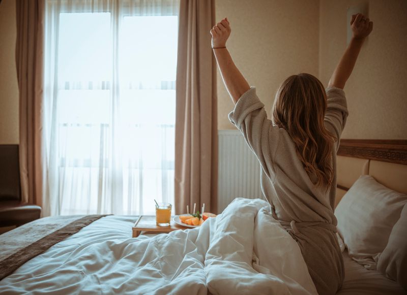 The Slow, Unhurried First Hour
