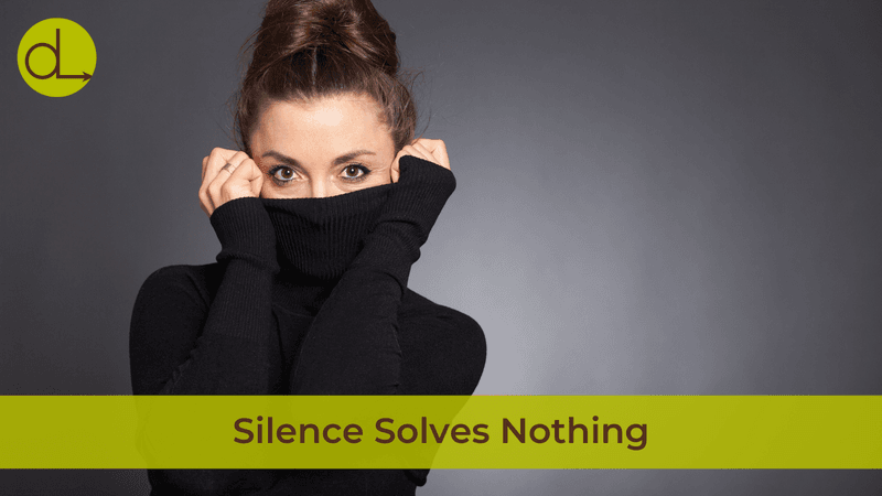 The Text He Sends After Weeks of Silence: How to Read What He Actually Wants From You 1 featured image 1526bf23dc25