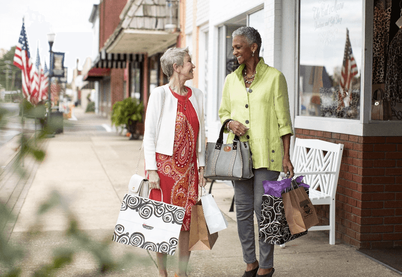 18 Reasons Older Women Without a Man Are Actually the Ones Who Won 1 featured image eb0e1e282235
