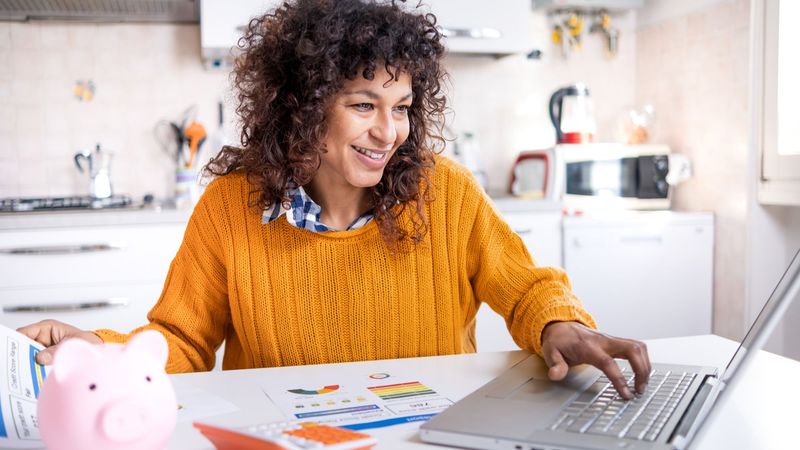 Autonomy does not erase financial or parenting pressure